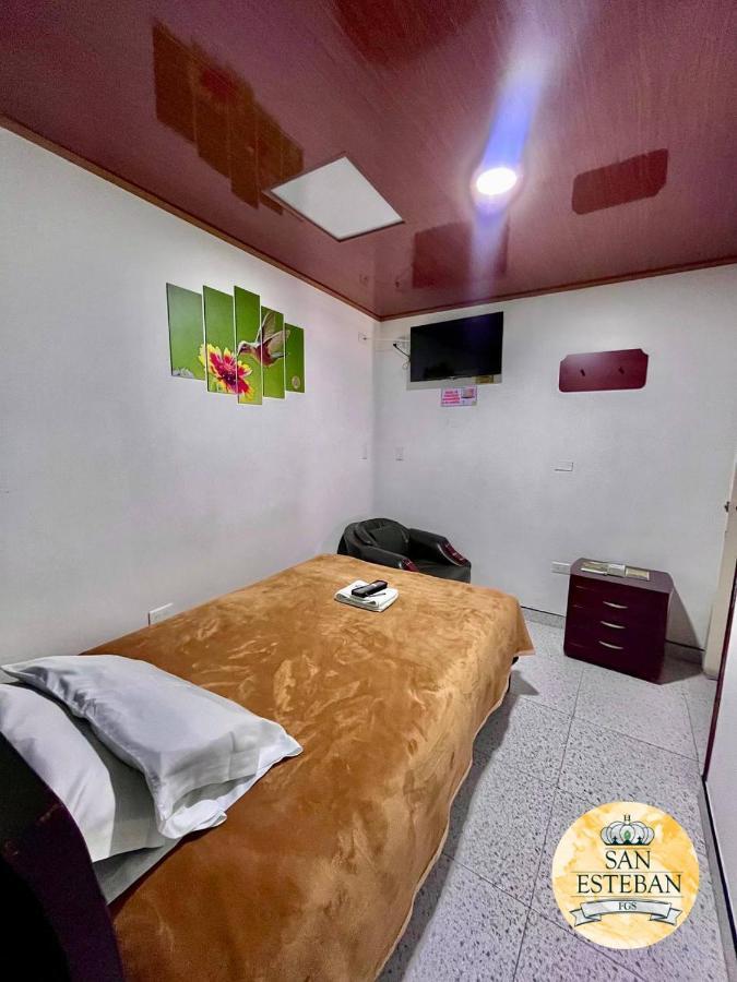 Hostal San Esteban FGS Tunja Bagian luar foto